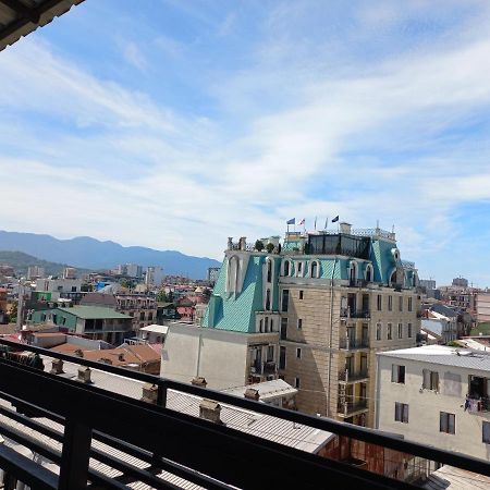 Apartamento Old Batumi Mare Exterior foto