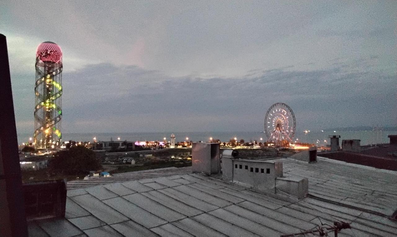 Apartamento Old Batumi Mare Exterior foto