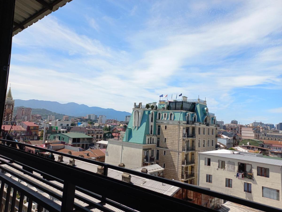 Apartamento Old Batumi Mare Exterior foto