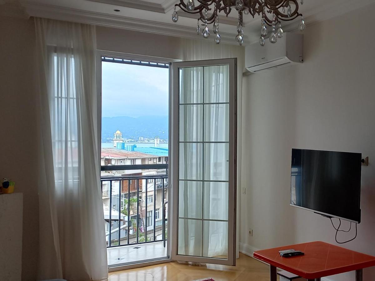 Apartamento Old Batumi Mare Exterior foto